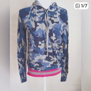 Evereve Jamison Womens Small Blue Camouflage Hoodie Sweatshirt Sweater